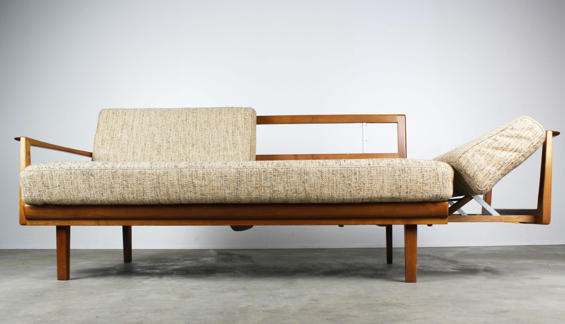 Antimott chairs - beige couch - brown by Wilhelm Knoll 1950s