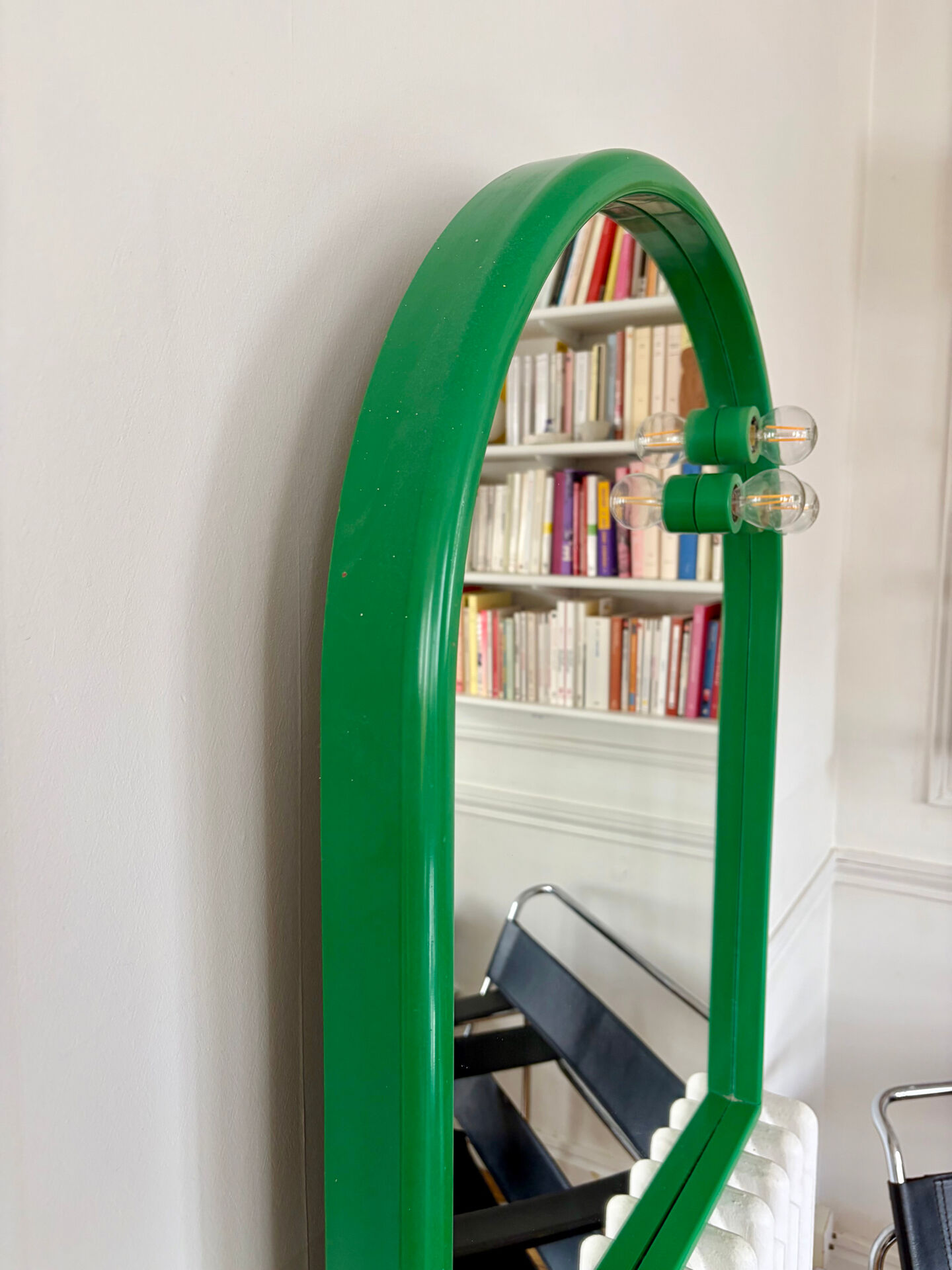Pair of Italian plastic mirrors Gedy 1970