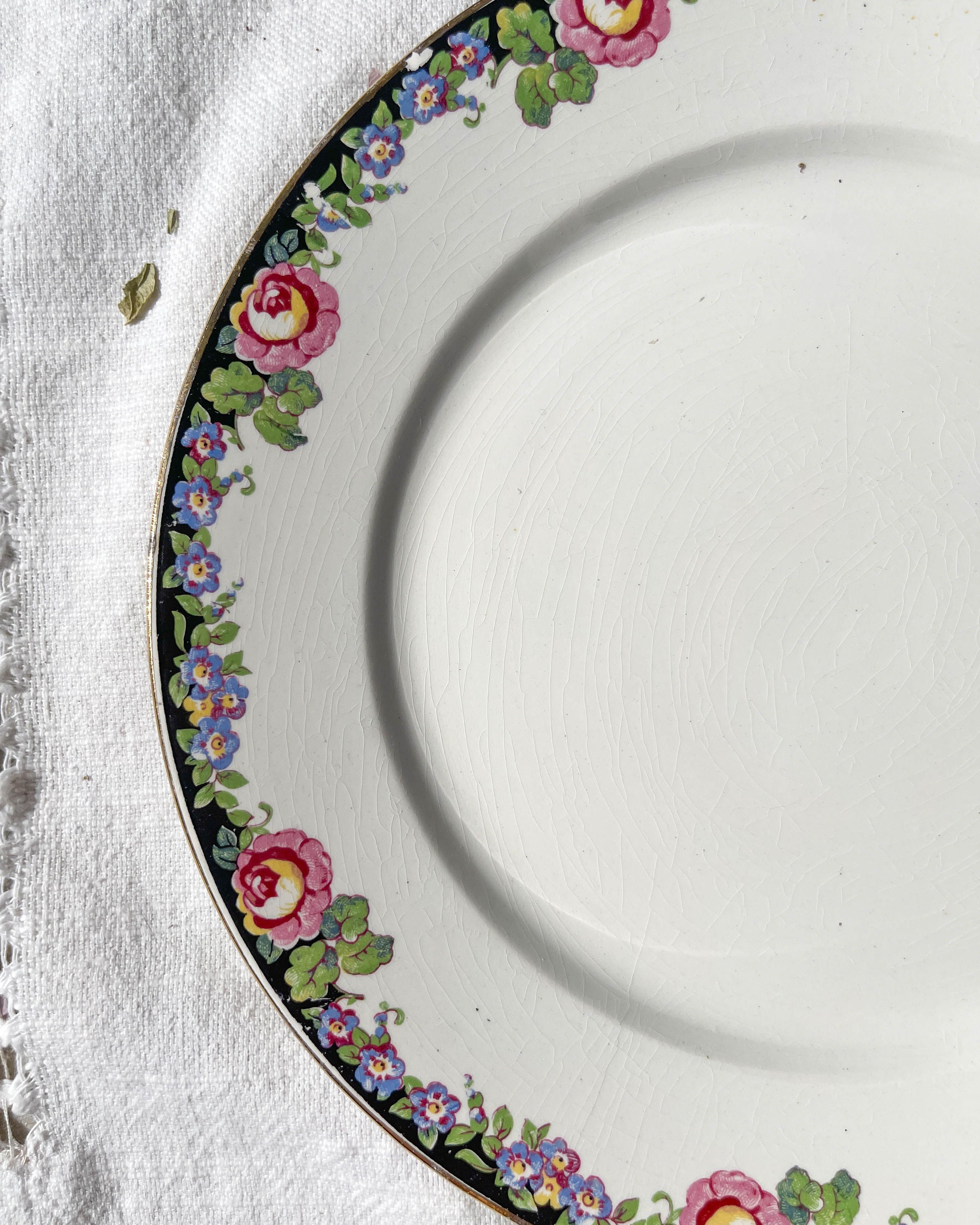 4 Digoin opaque porcelain plates with floral pattern "3984"