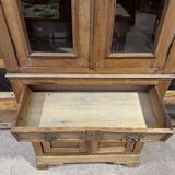 Kitchen dresser
