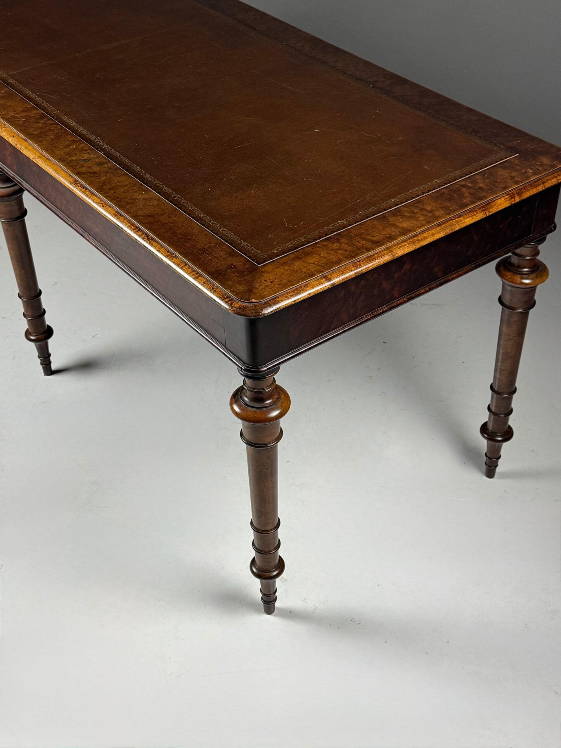 Victorian writing desk 1850-1870