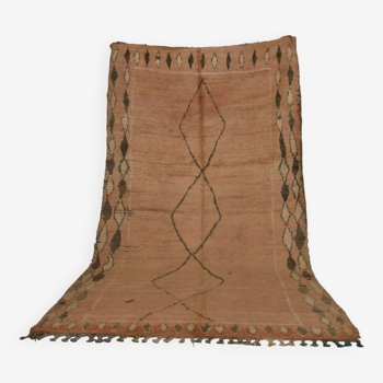 Moroccan Berber rug Boujaad vintage 306 x 170 cm