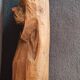 Statuette de la Vierge à l'Enfant en bois sculpté –24,5 cm– Vers 1955-1975