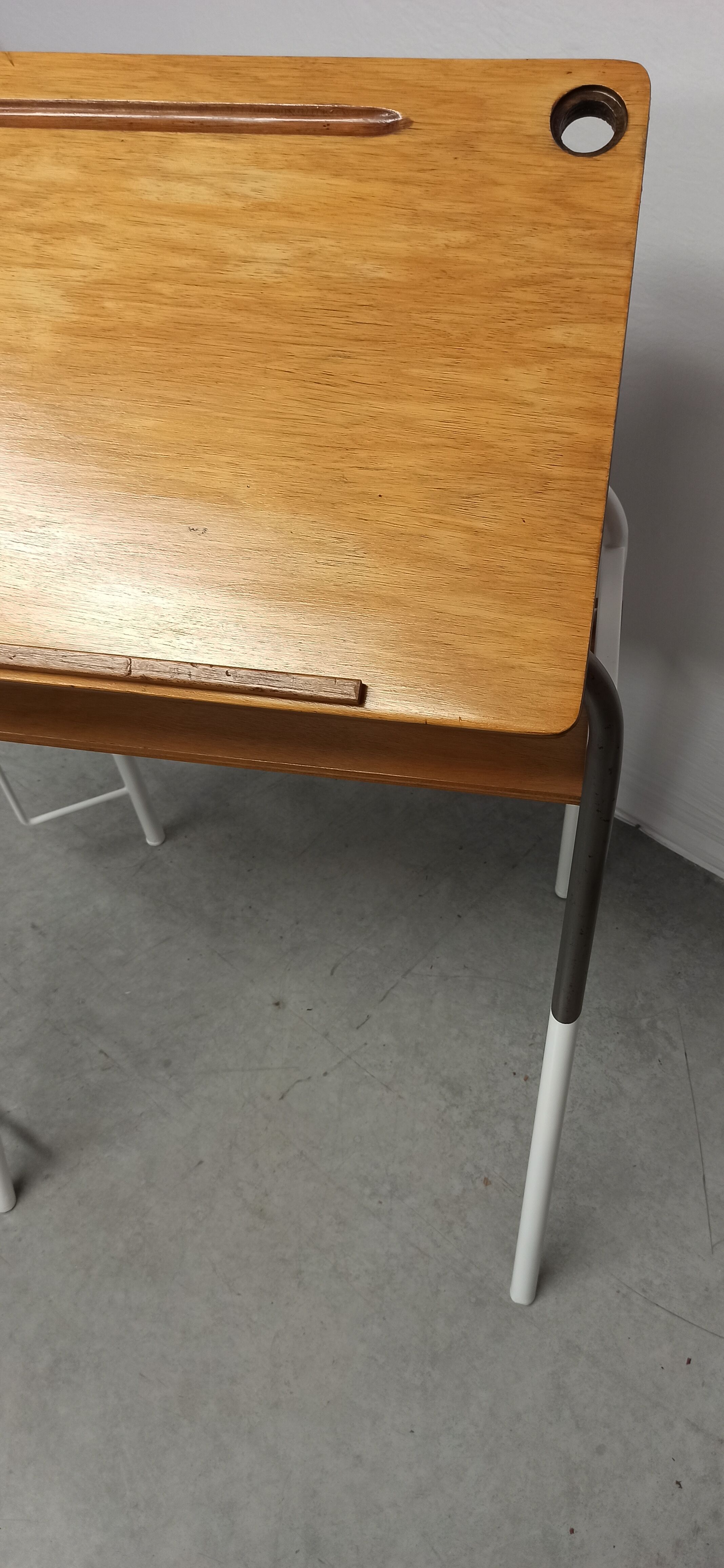 School desk / vintage drawing table