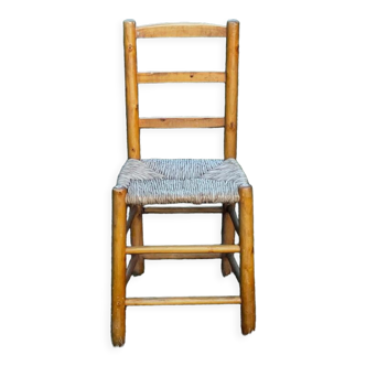 Farm chair wood and straw