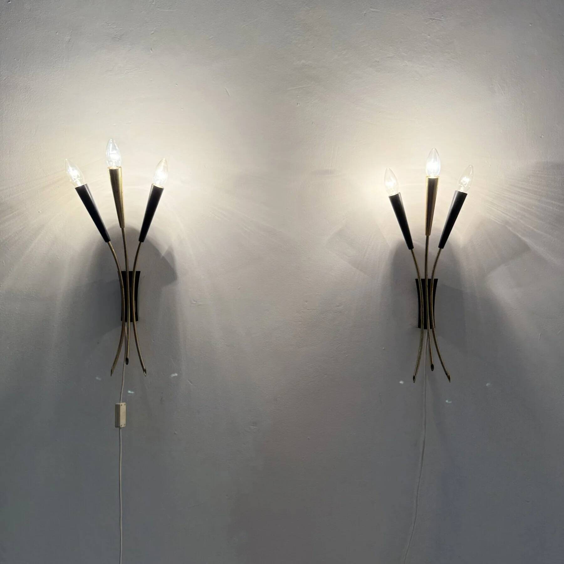 Mid-century Stillovo style brass wall light, 1950s