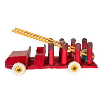 fire truck wooden skittles, vintage toy from the 1930s/40s