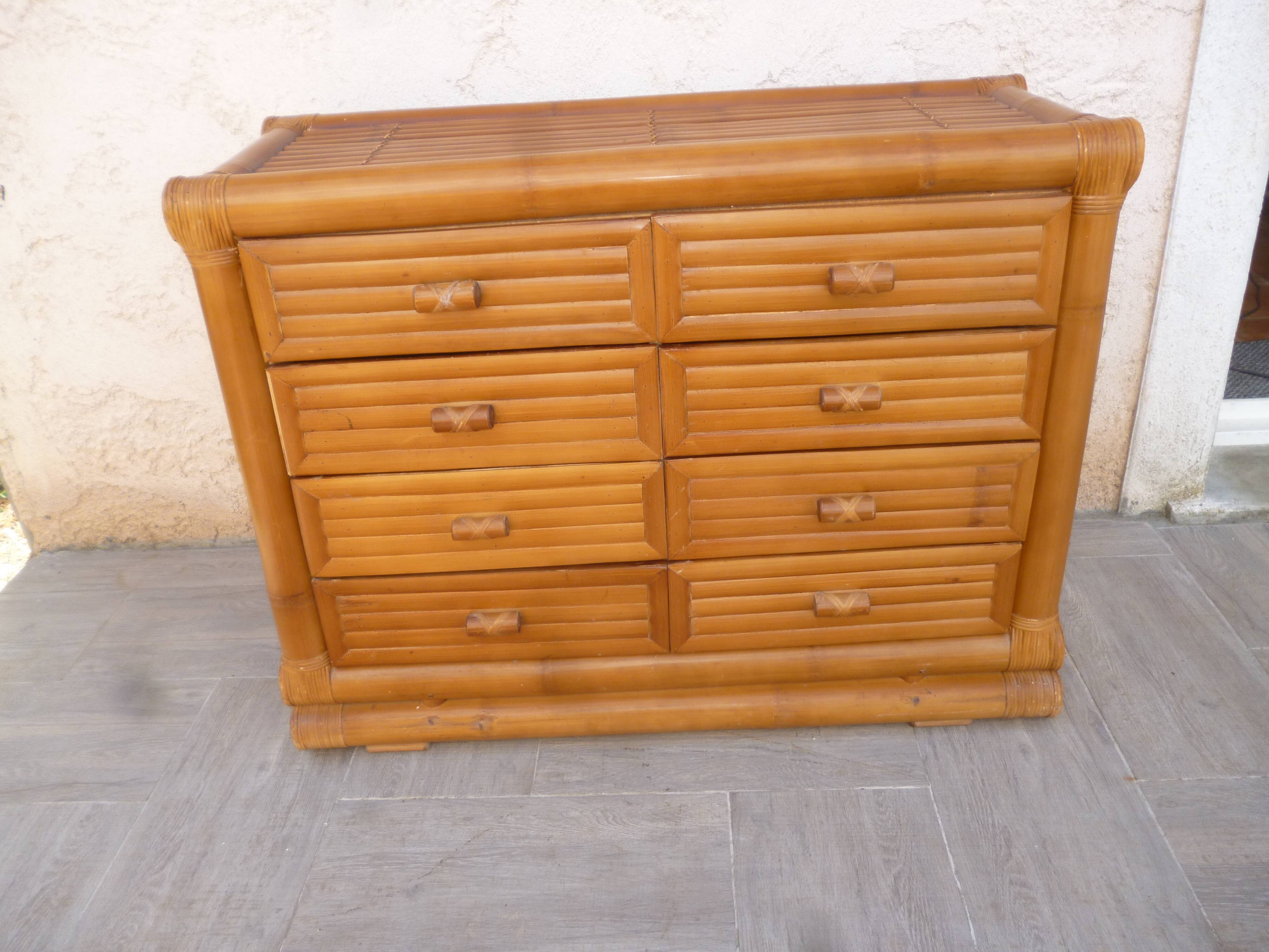 Commode bambou
