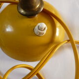 Articulated desk lamp
