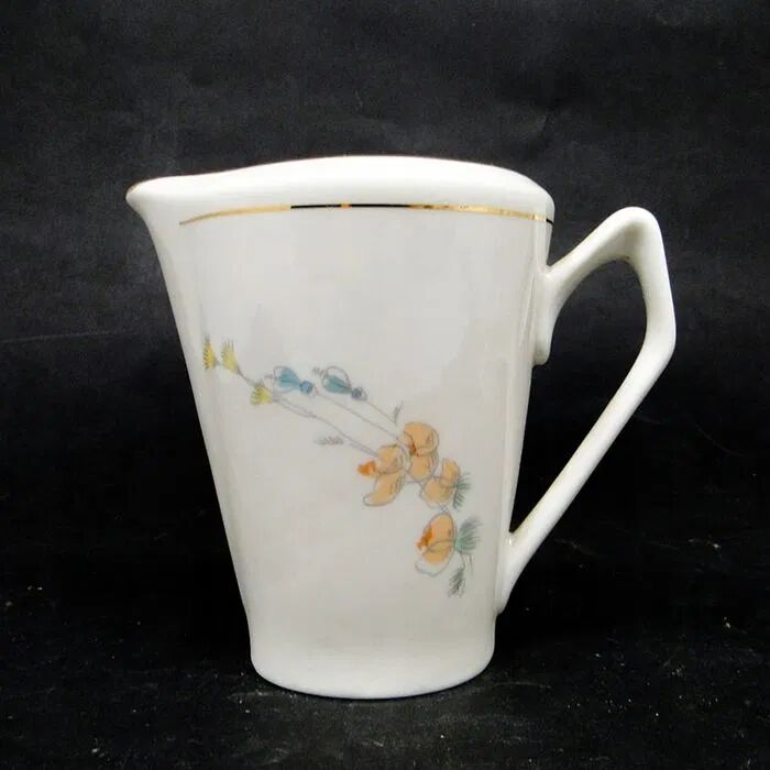 D2H Chodzież Milk Jug "Elżbieta"