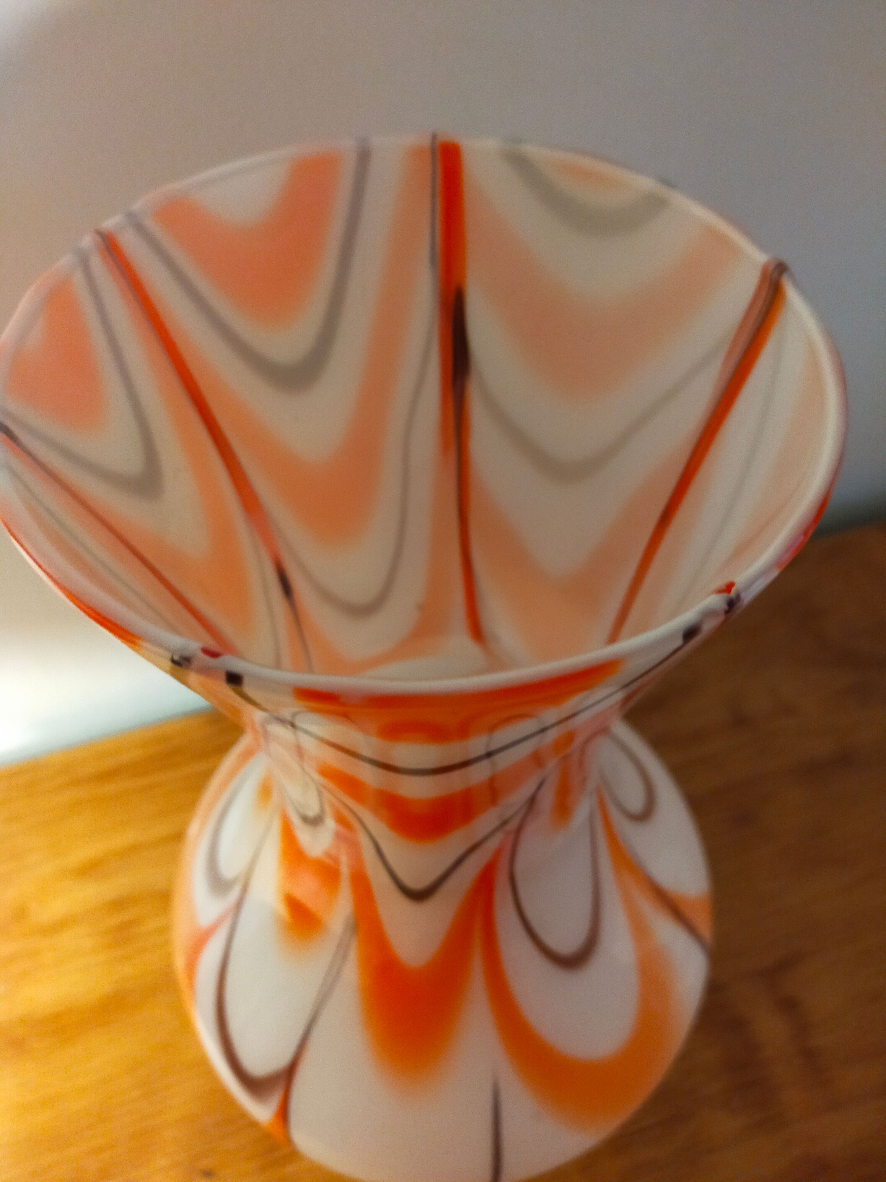 Vintage 70s italian vase in opaline or murano glass