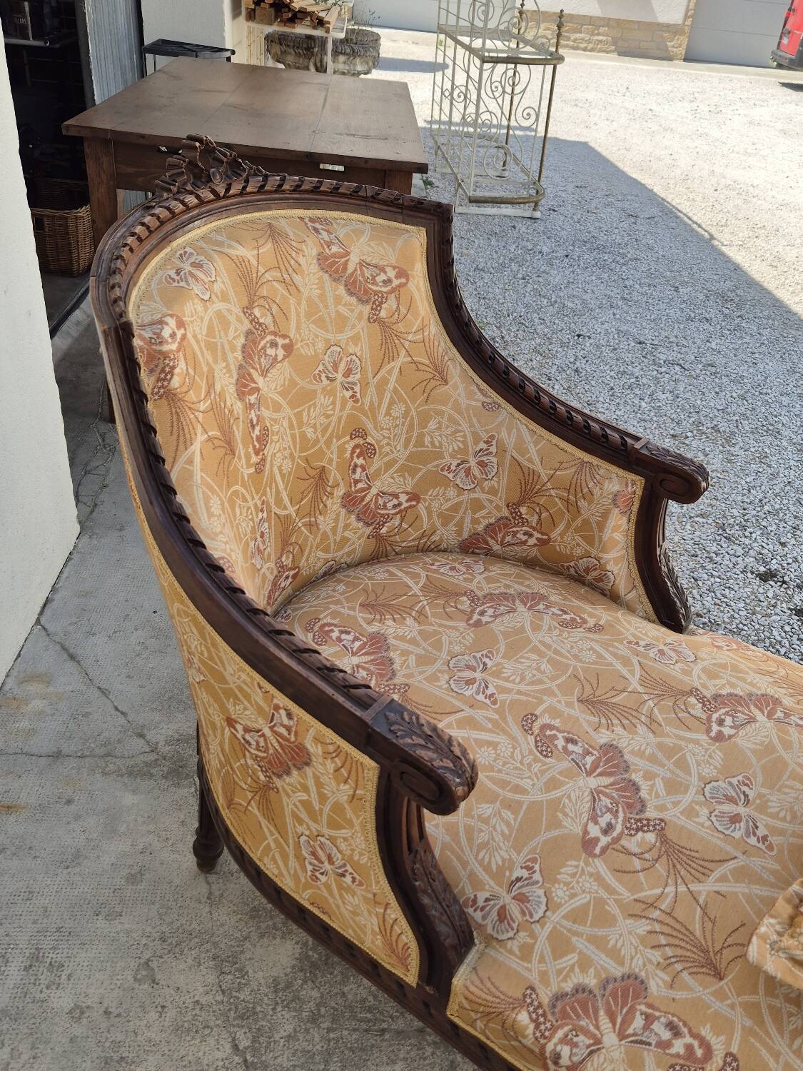 Chaise longue decorated with butterflies in Louis XVI style from the Napoleon III period