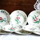 8 dessert plates with hand-painted floral decoration, dinner plates.