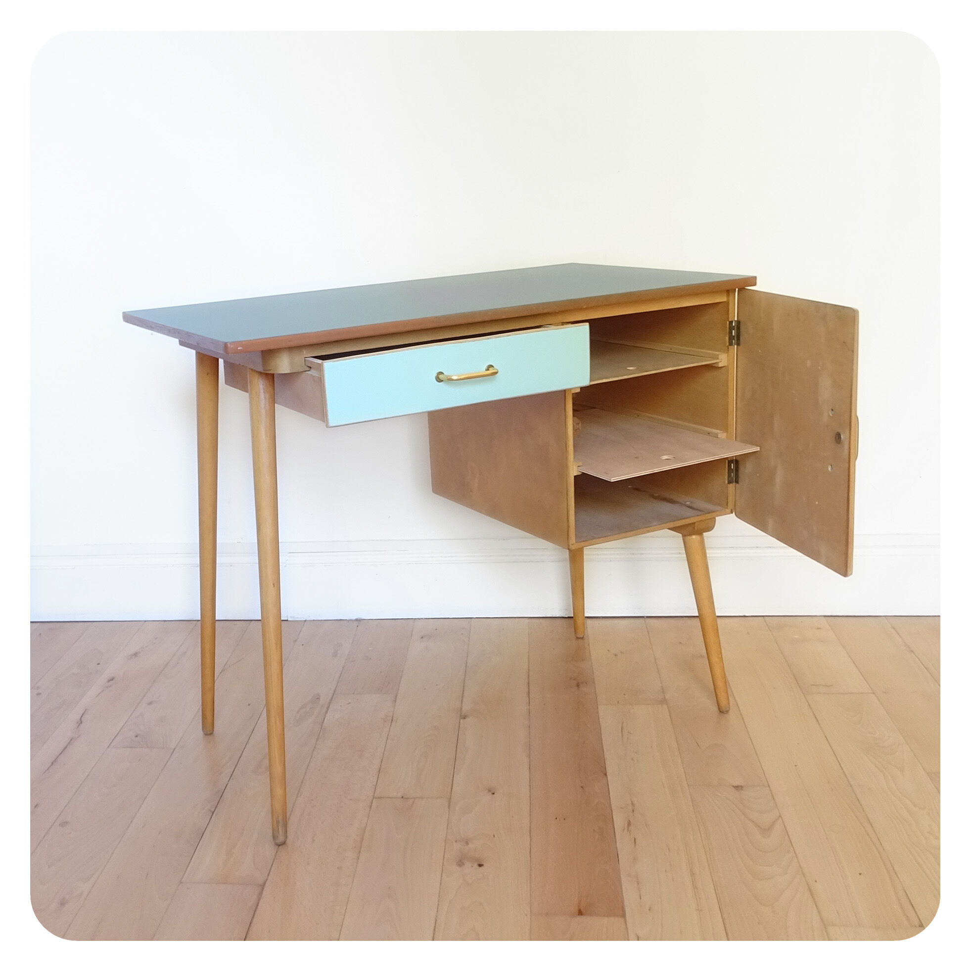 Bureau vintage