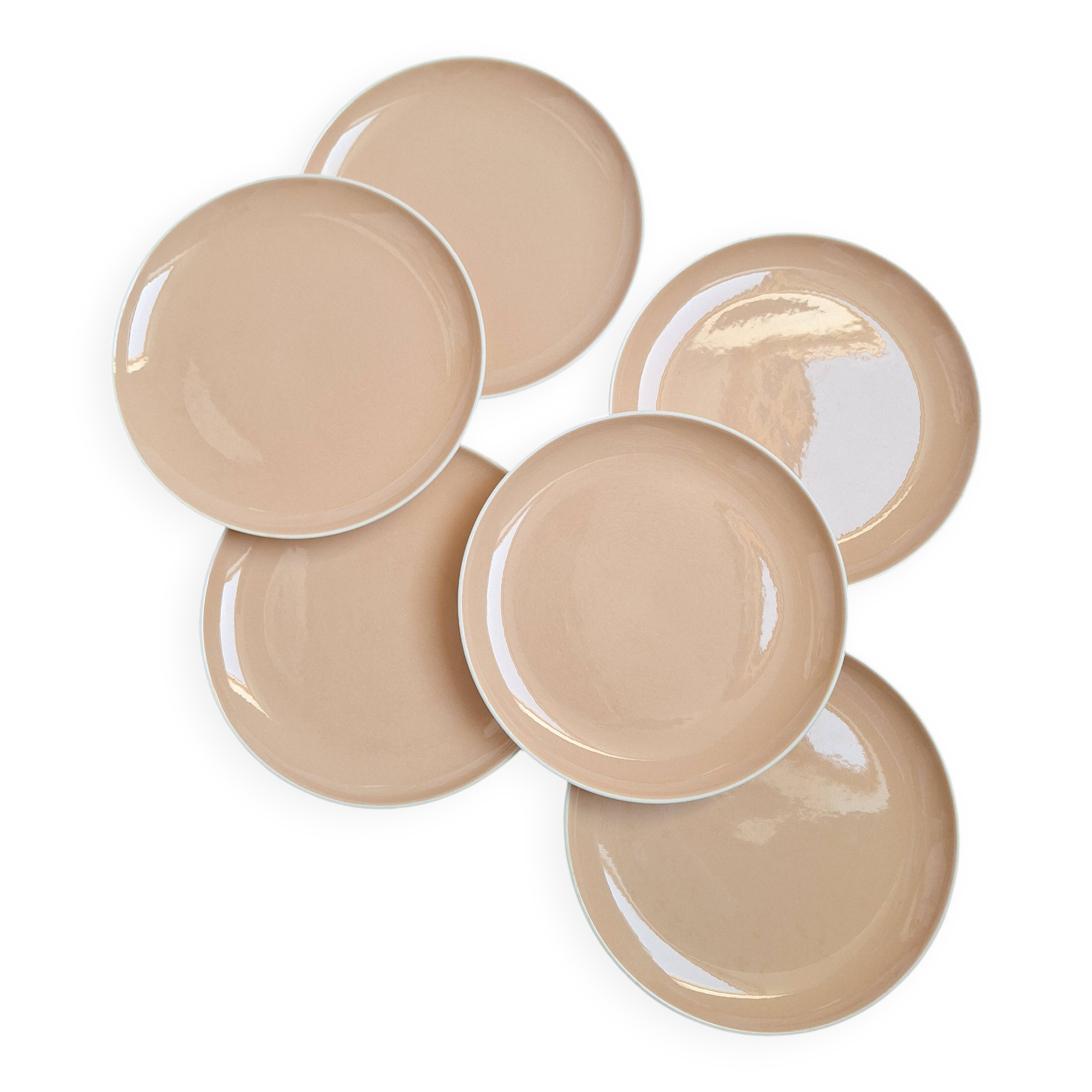 Villeroy & Boch peach-coloured dinner plates