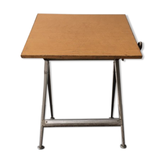 Drawing table year 60