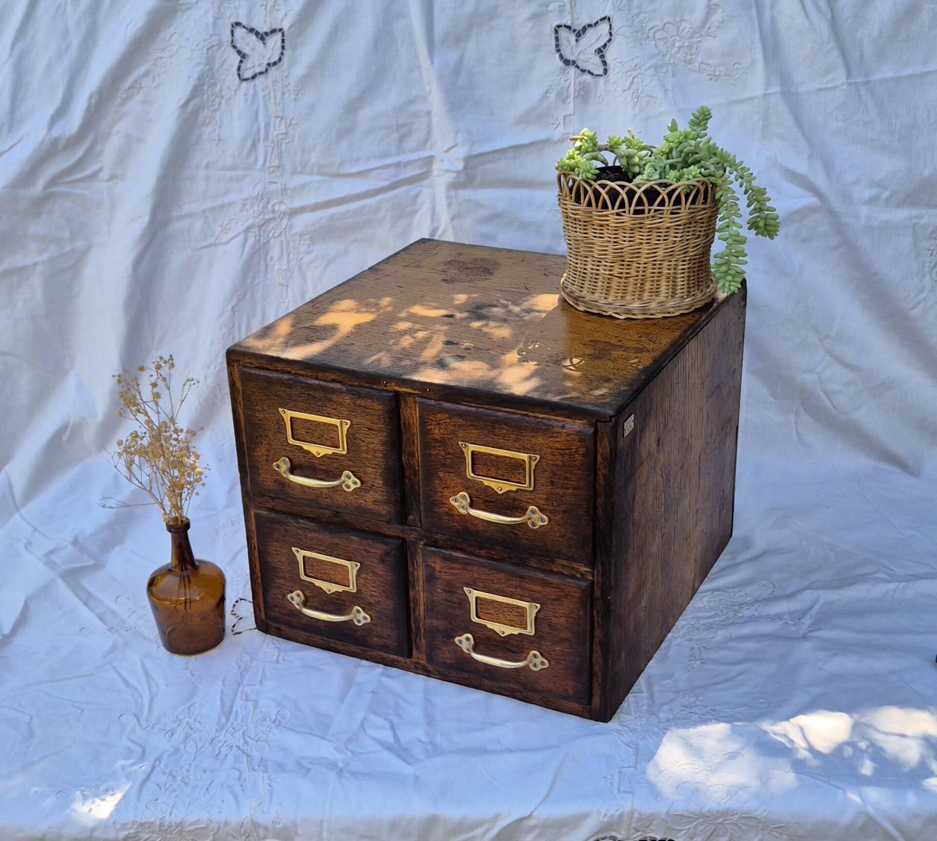 Workshop furniture made of oak and brass.