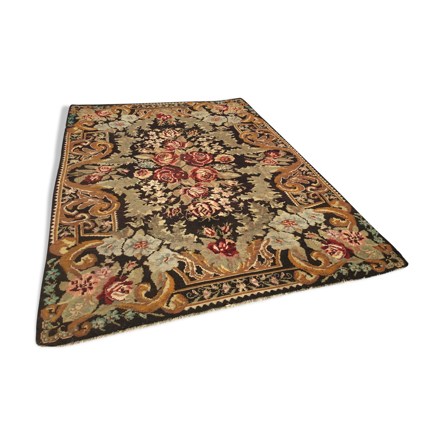 Moldovan kilim carpet