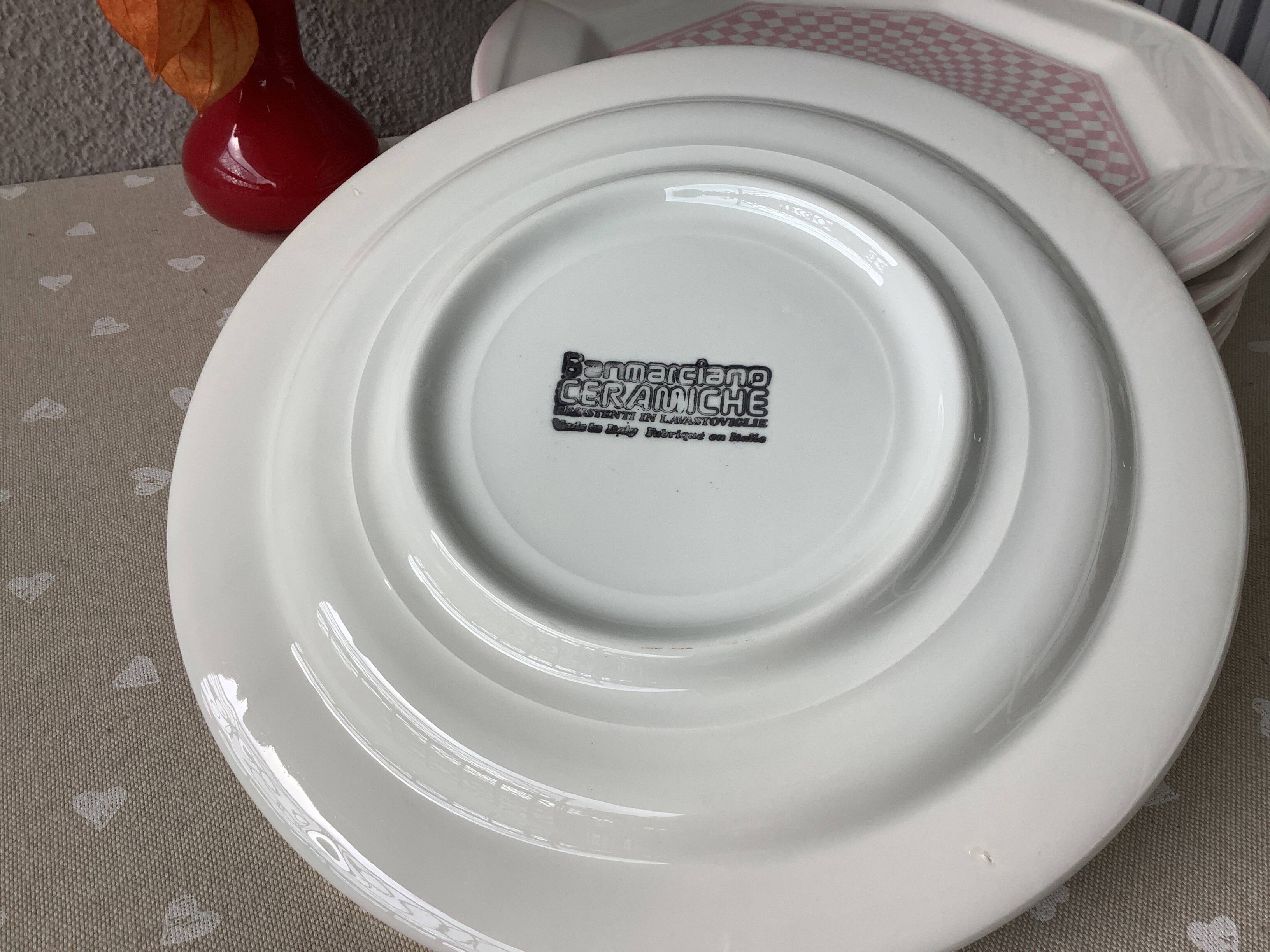 San Marciano psychedelic pink gingham plates - rare