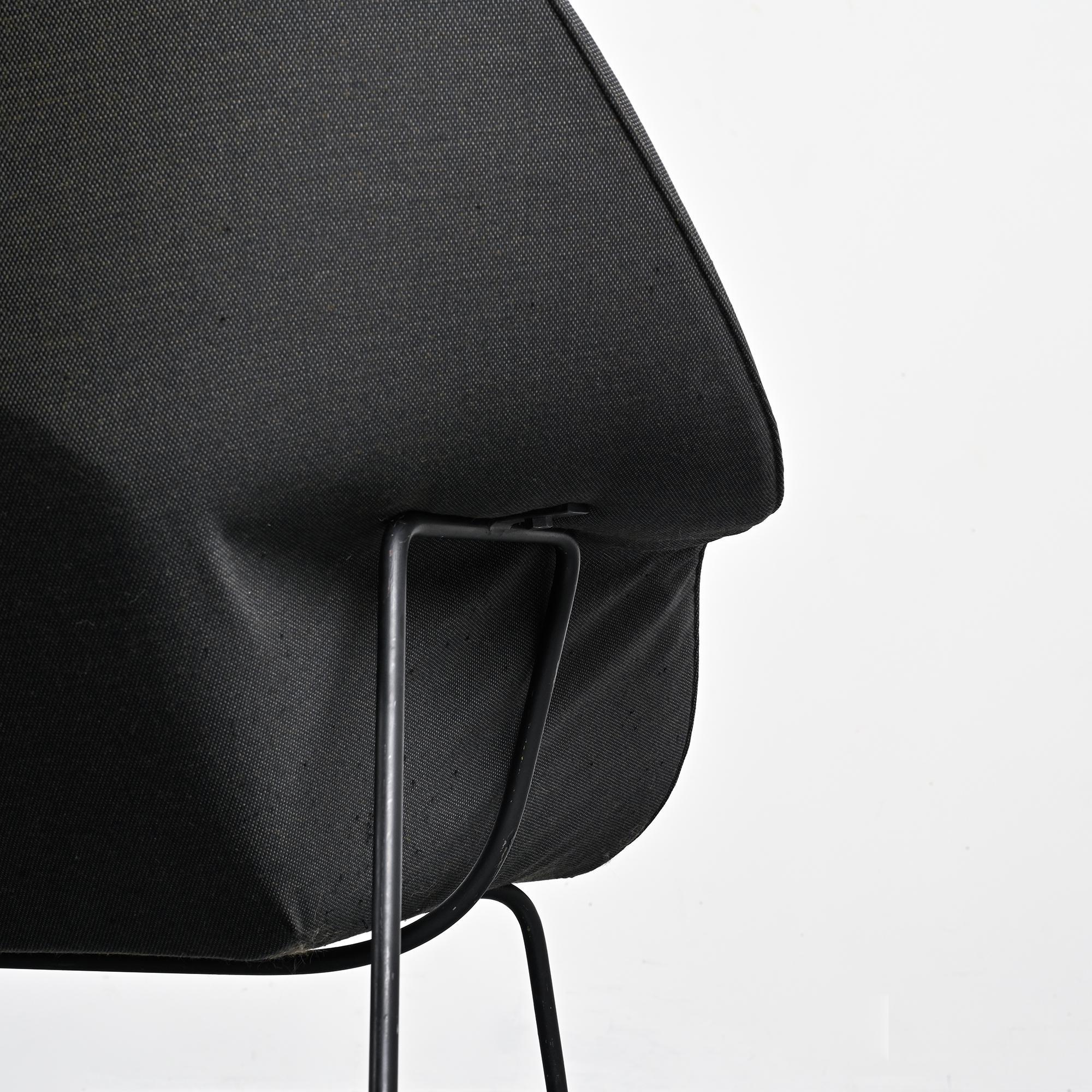 Womb Chair 2nd edition by Eero Saarinen, Knoll around 1970
