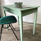 Ancienne petite table de ferme rénovée