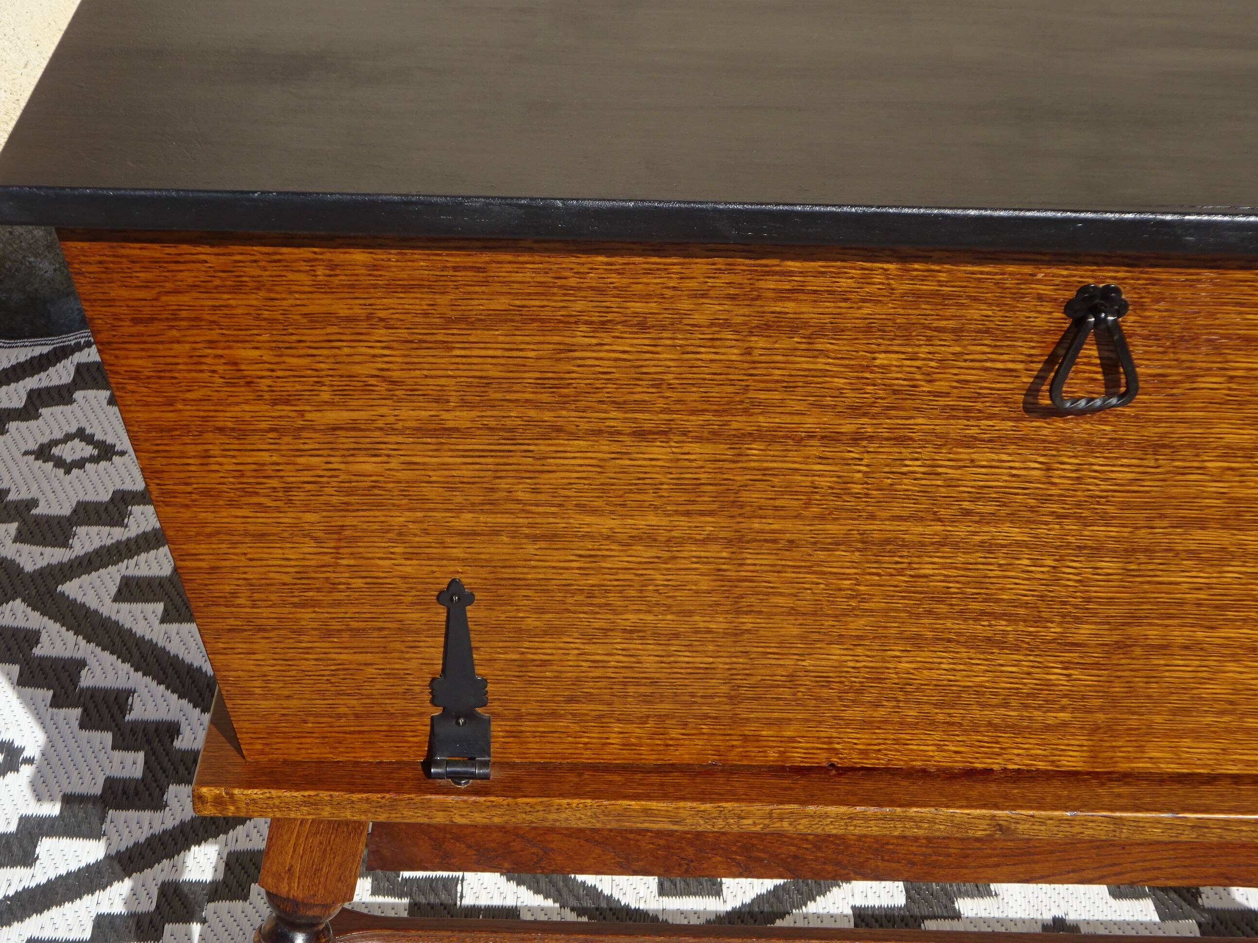 Dough table on wheels