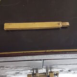 Chinese Bahut in 2-door laque