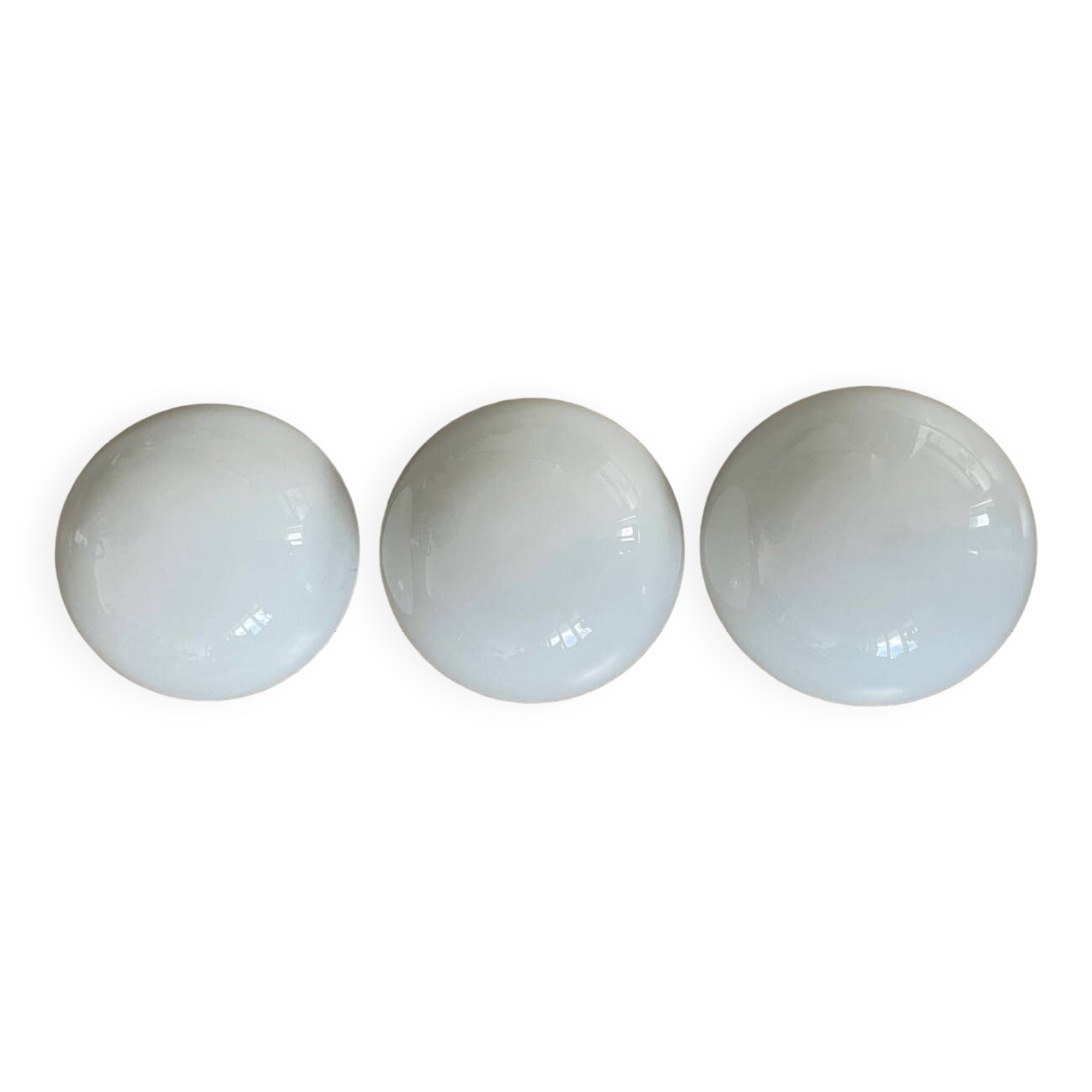 Set of 3 opaline wall lights