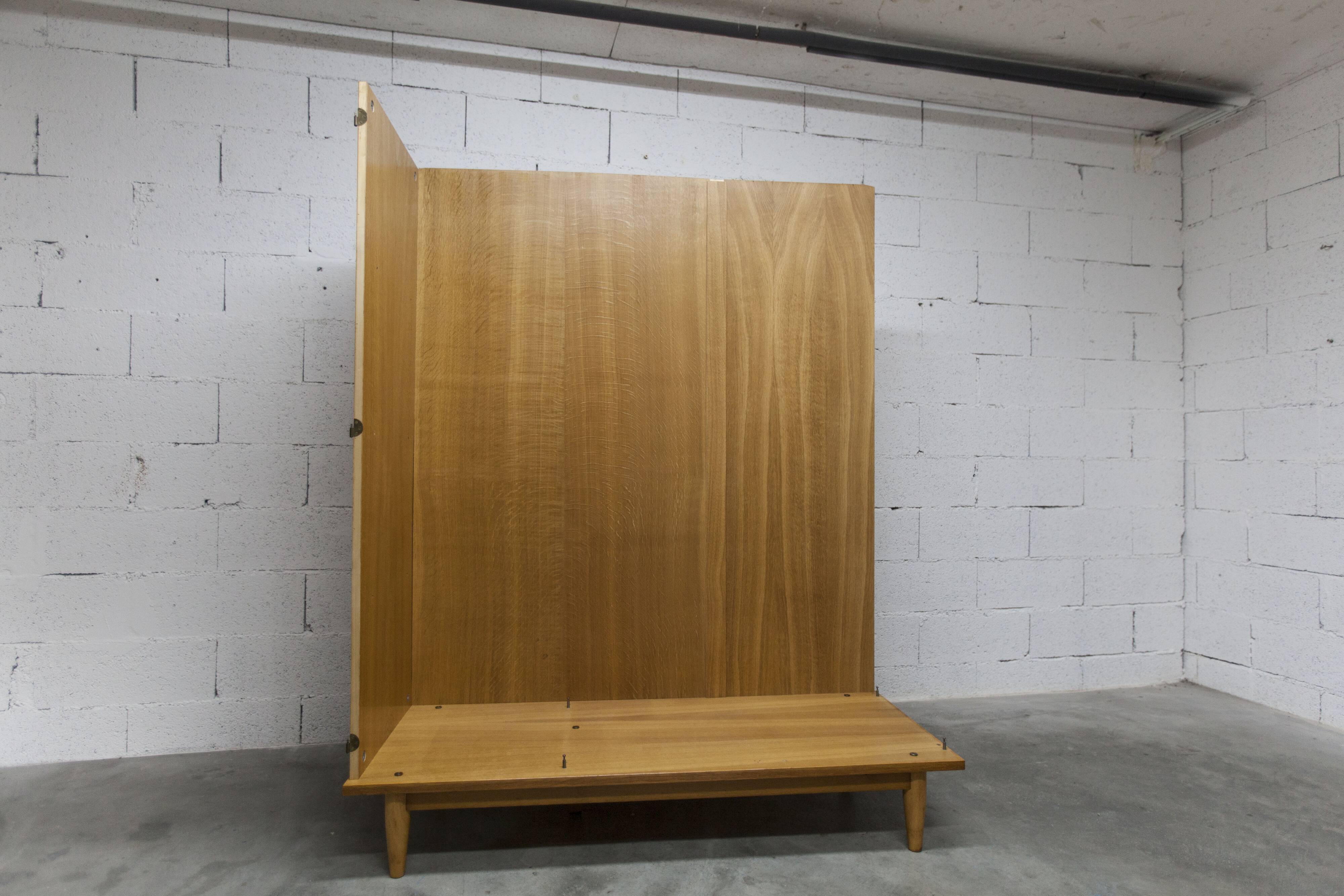 Scandinavian 3-door wardrobe in blond teak