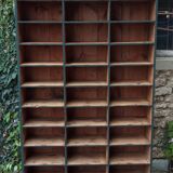 Meuble de metier à cases