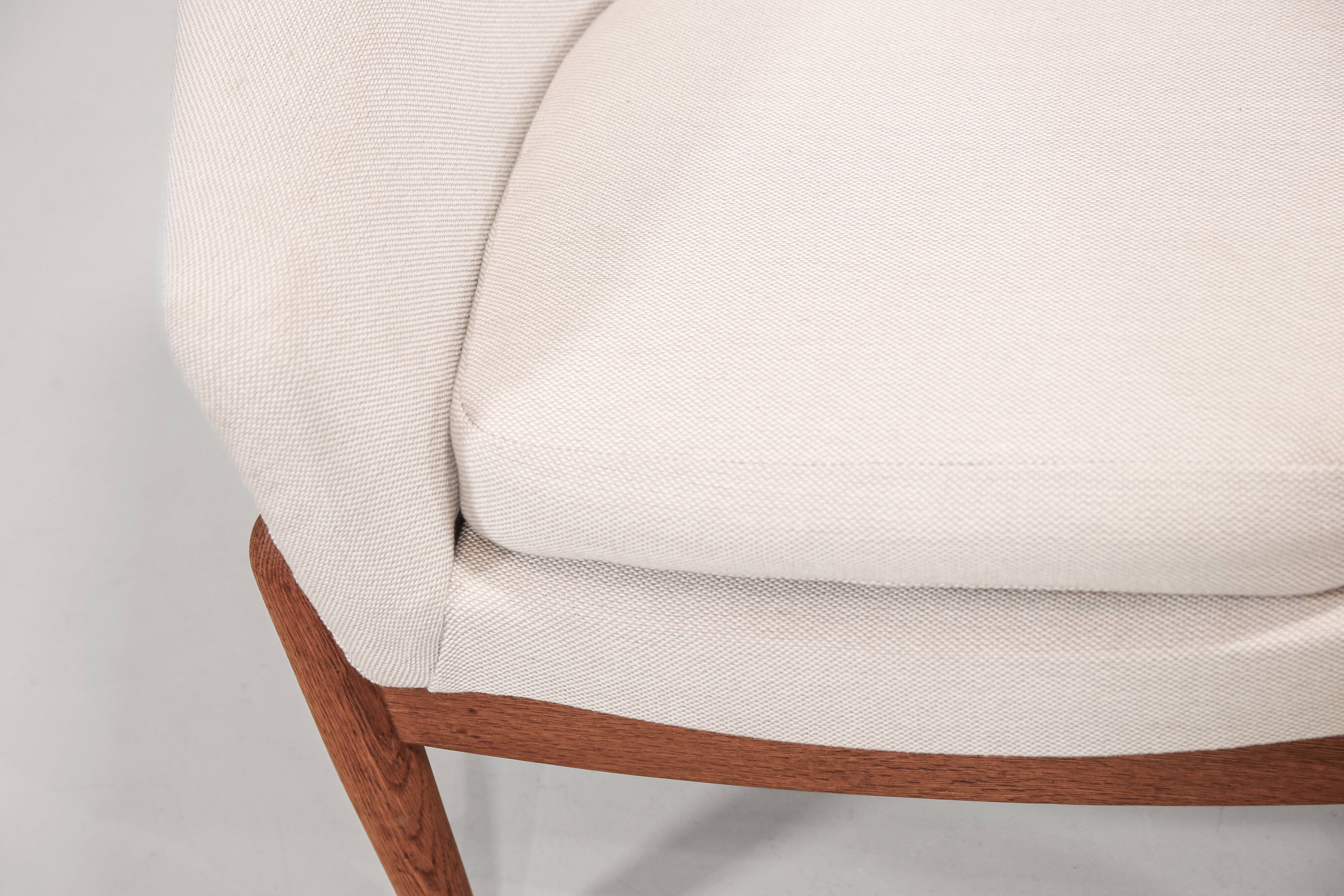 Oak PD30 lounge chair by Ib Kofod Larsen for Bovenkamp