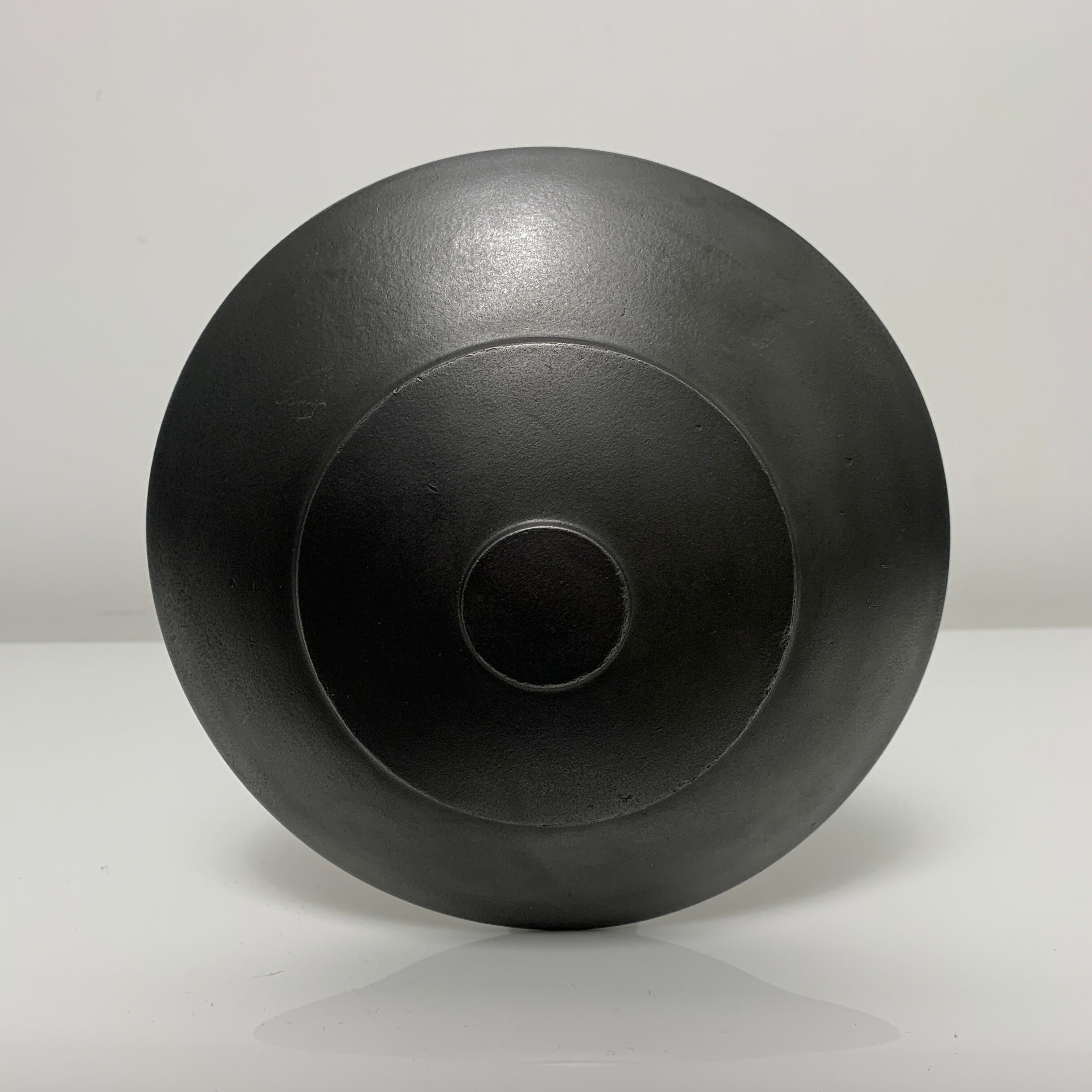 Corner wall lamp in graphite aluminum and Holophane frosted glass