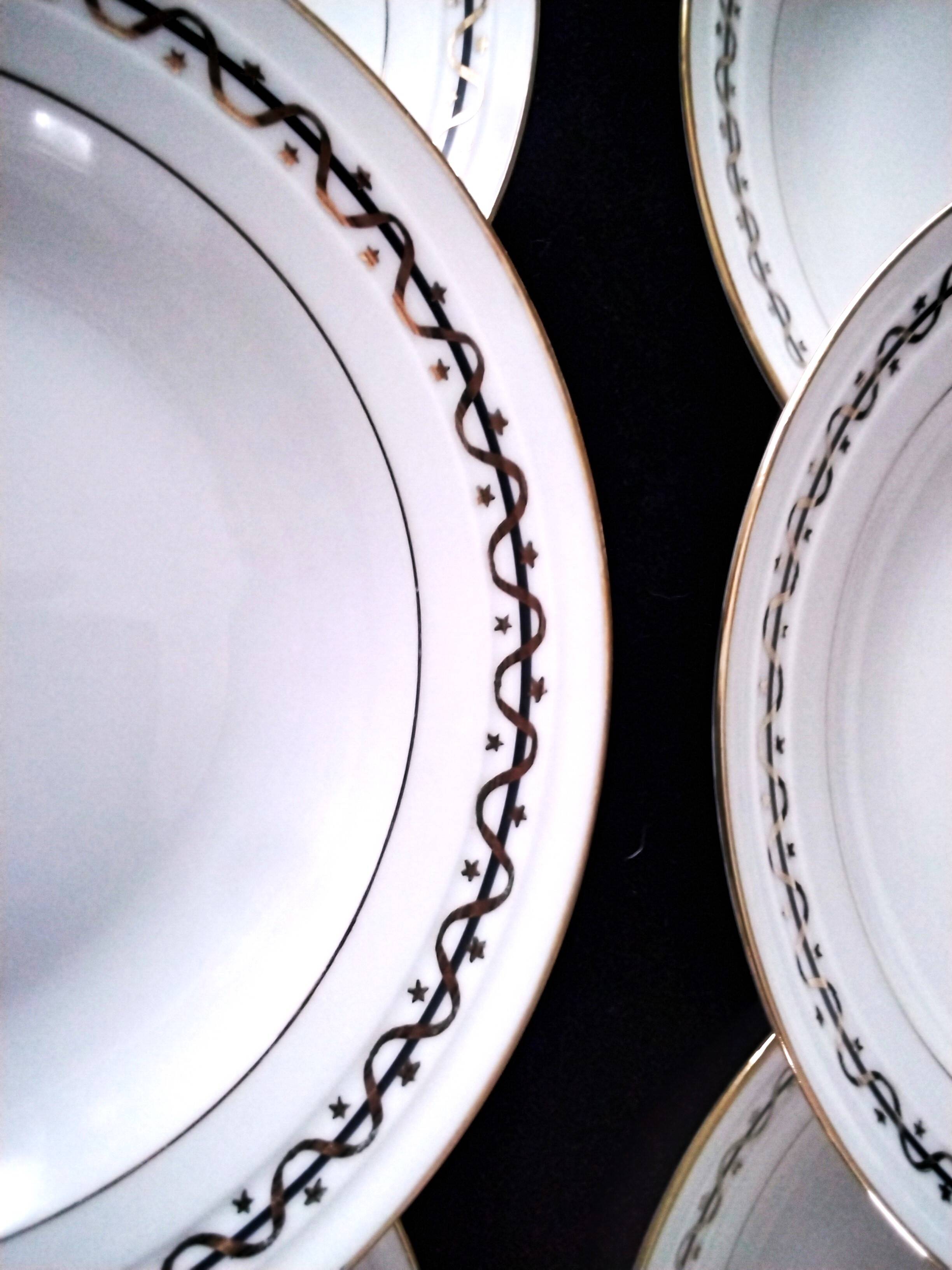 6 deep plates in porcelain from Chartres sur Cher, Limoges clay.