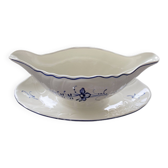 Villeroy and Boch blue floral porcelain gravy boat