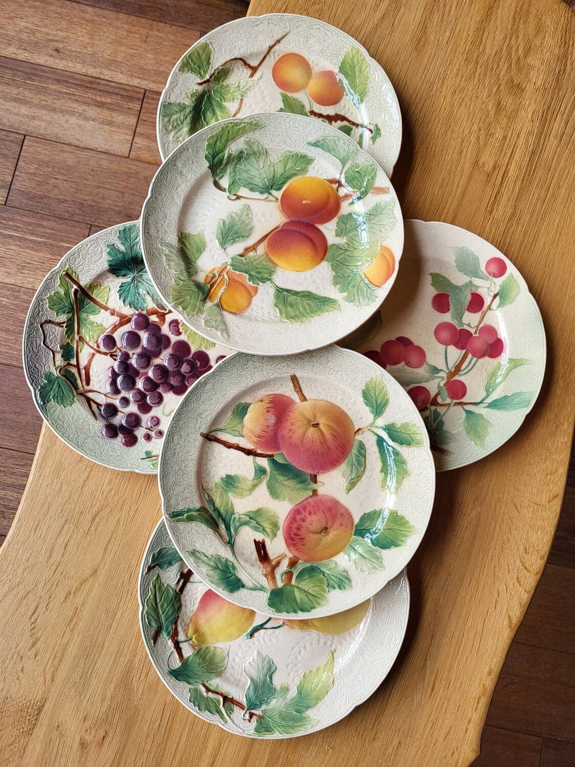 Set of 6 Art Nouveau Barbotine St Clément plates