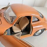 Voiture miniature