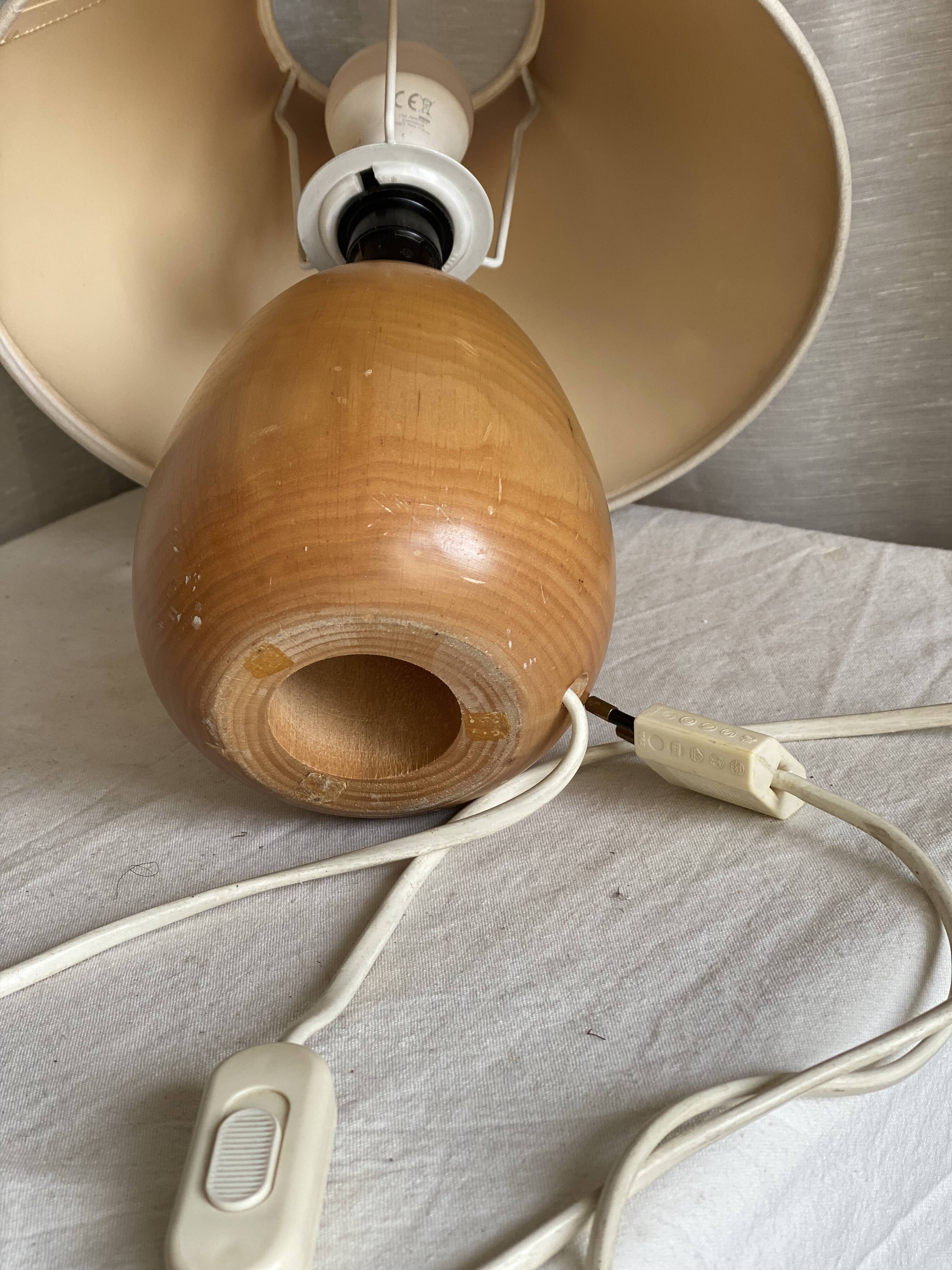 Vintage turned wooden lamp 1970