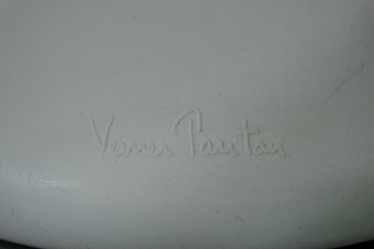 A set of 2  Panton Chairs by Verner Panton for Vitra