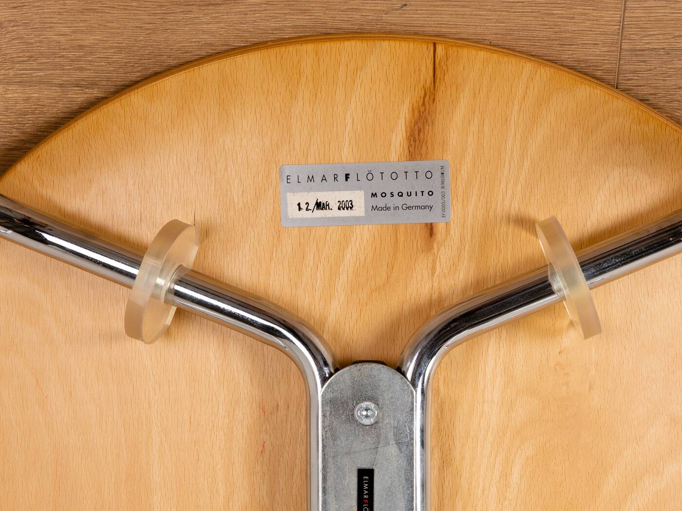 Chaises de salle à manger, modèle « Mosquito »