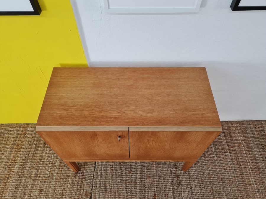 Vintage scandinavian buffet – 90 cm