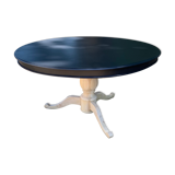Round table