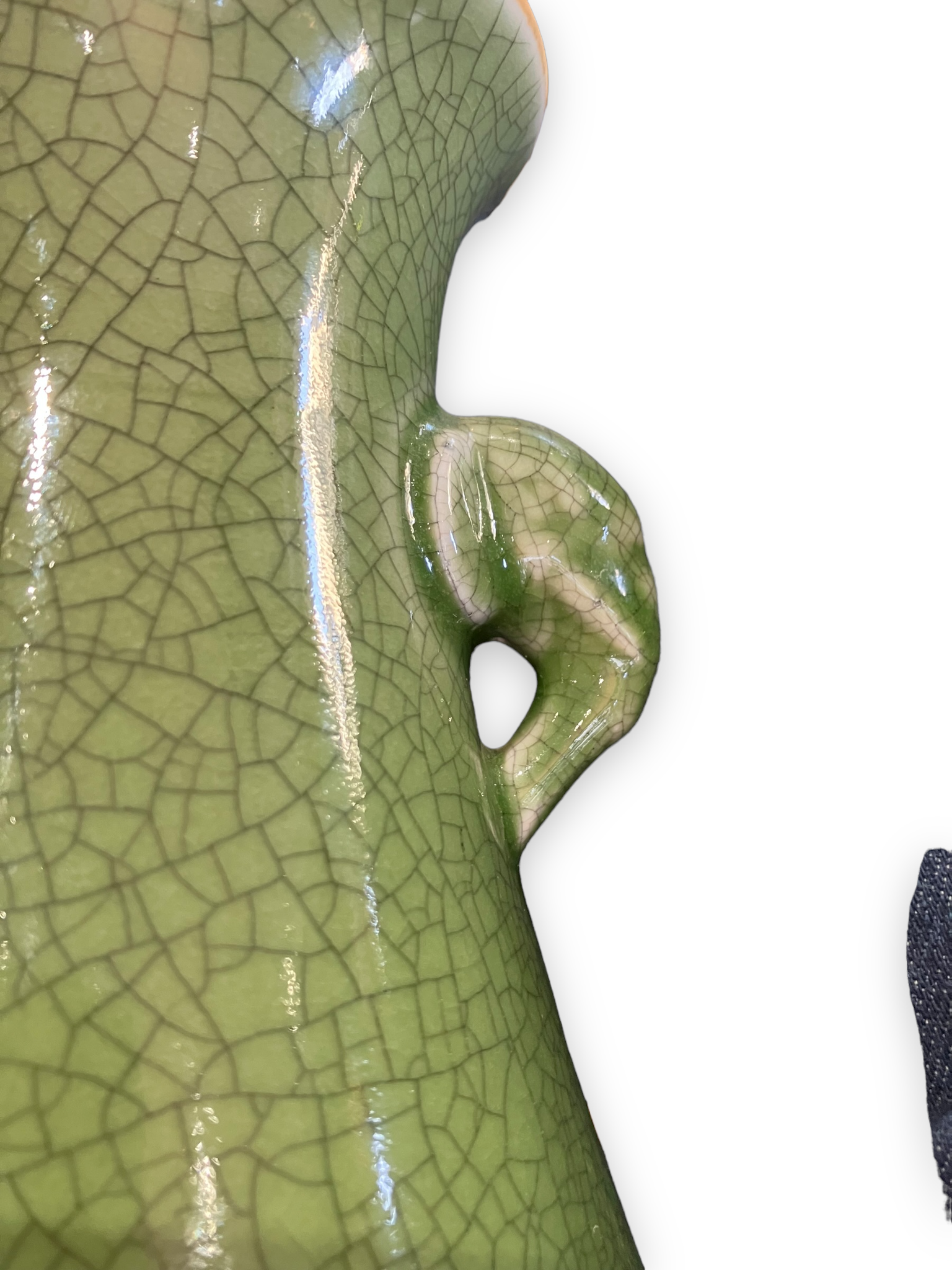 Green cracked ceramic vase Elephant Handles China XXth