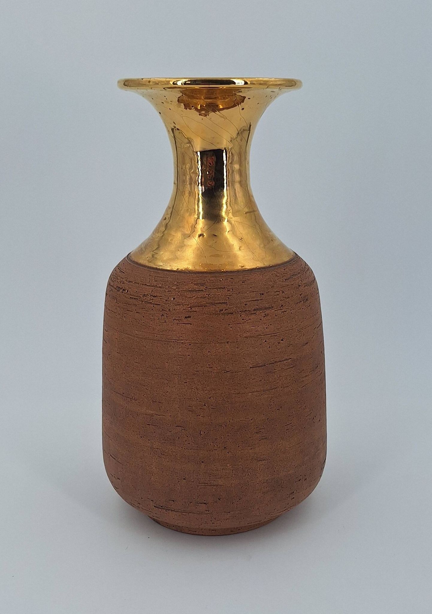 Vase en grès chamotté brut émaillé d'or, Italie, Bitossi pour Raymor, circa 1960/1970