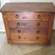 Commode 4 tiroirs en bois massif, début XXème s.