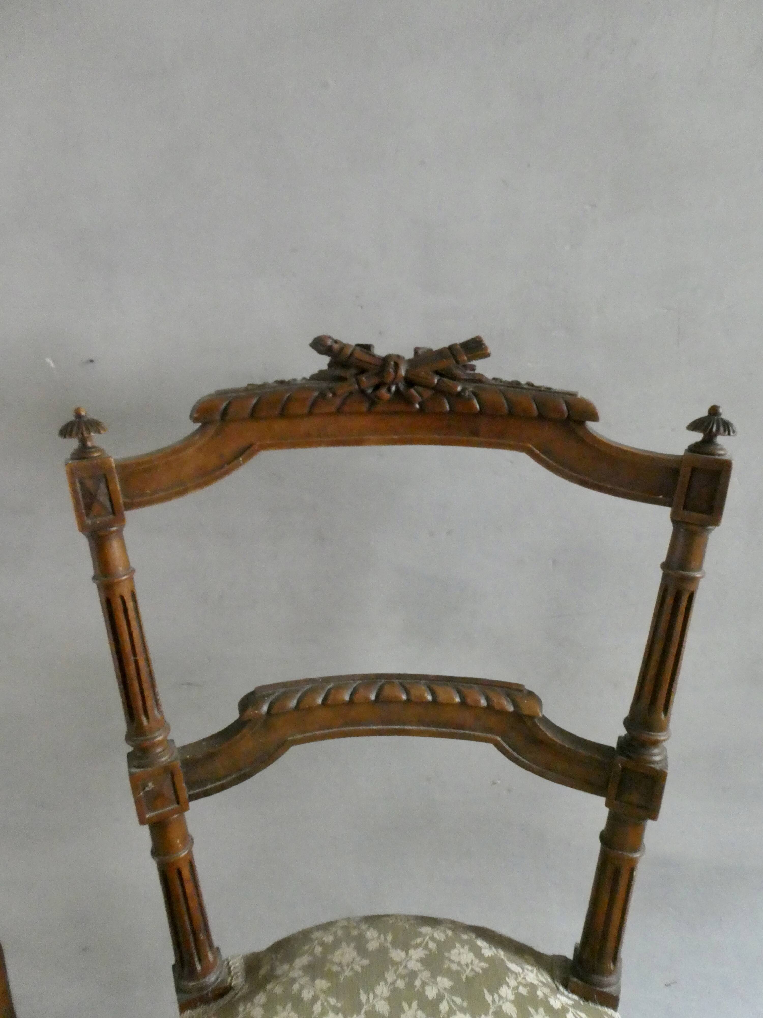 Pair of flying chairs in Louis XVI style