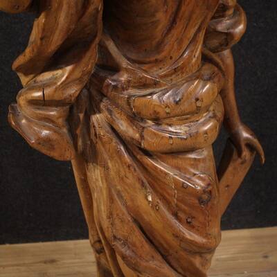 Great 17th-century wooden sculpture, Saint Catherine of Alexandria