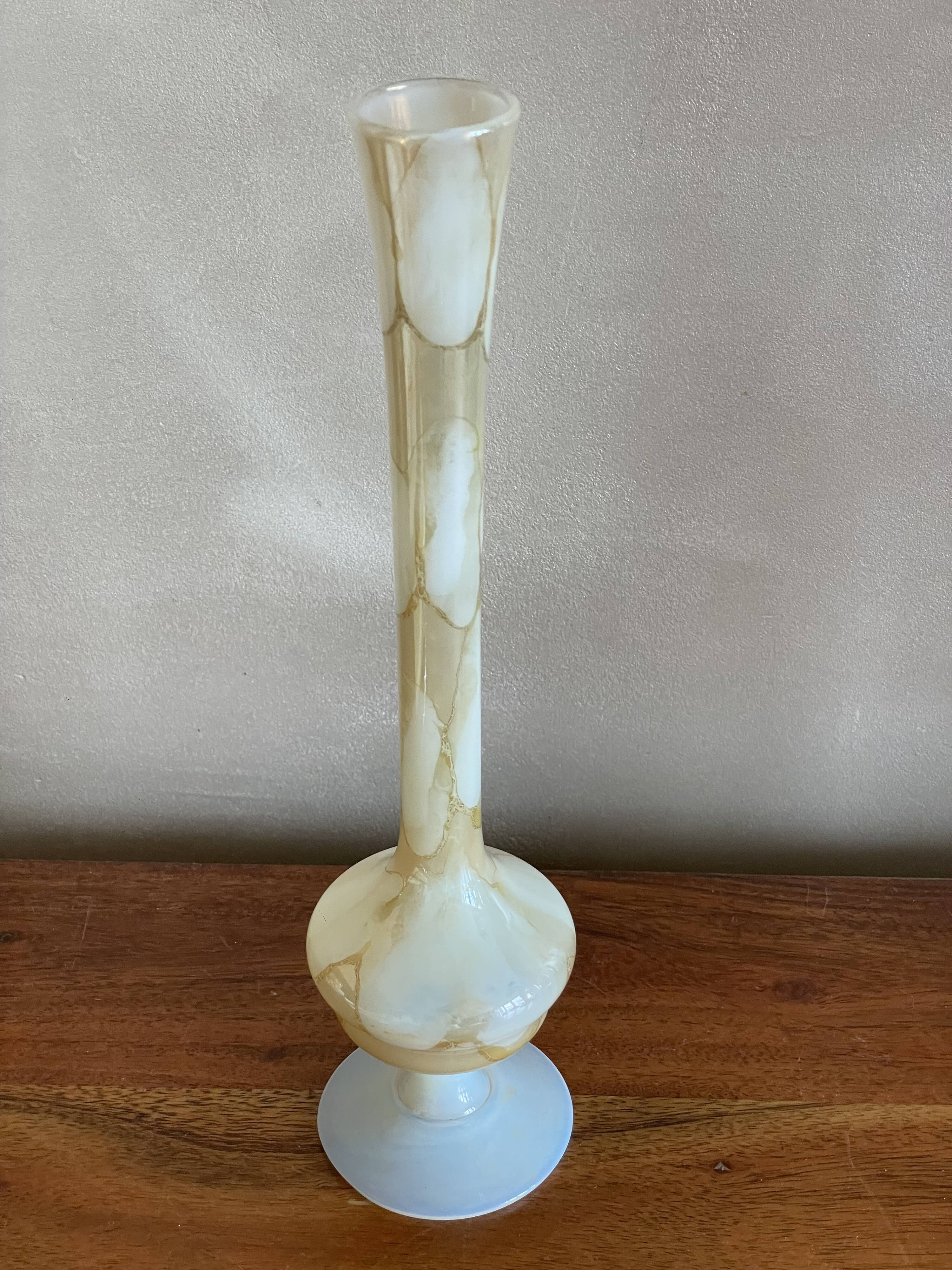 Soliflore en opaline