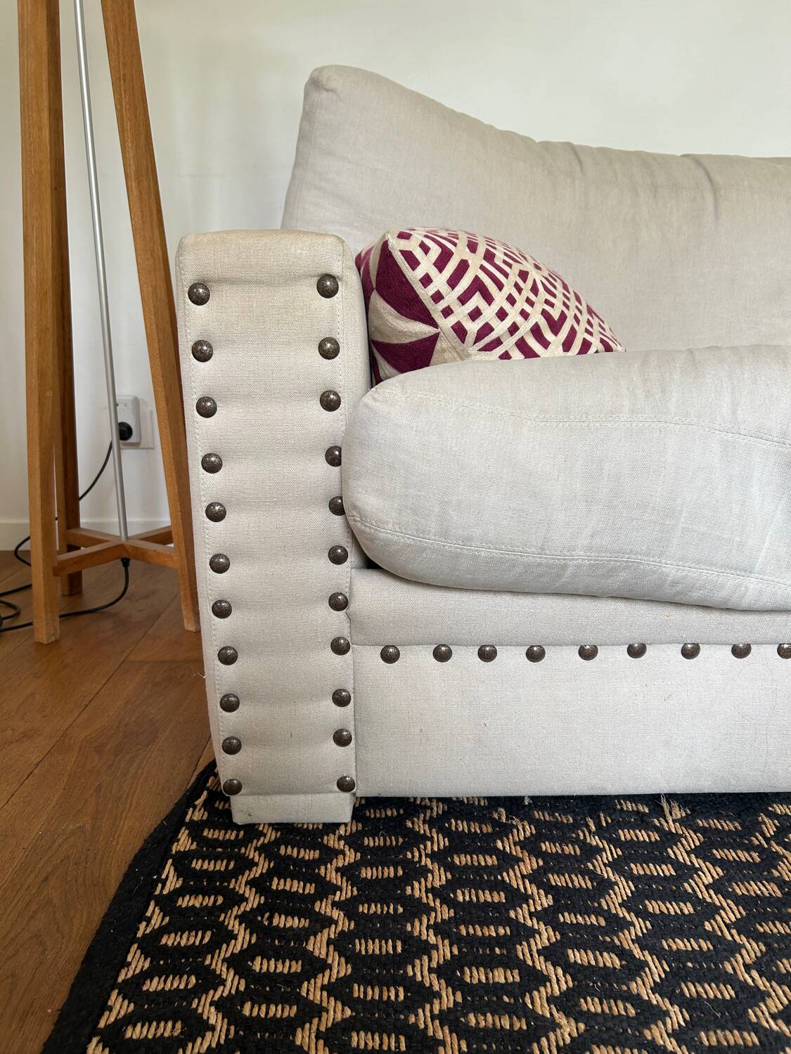 Victor Caravan Sofa