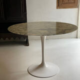 Marble Tulip Dining Table by Eero Saarinen for Knoll