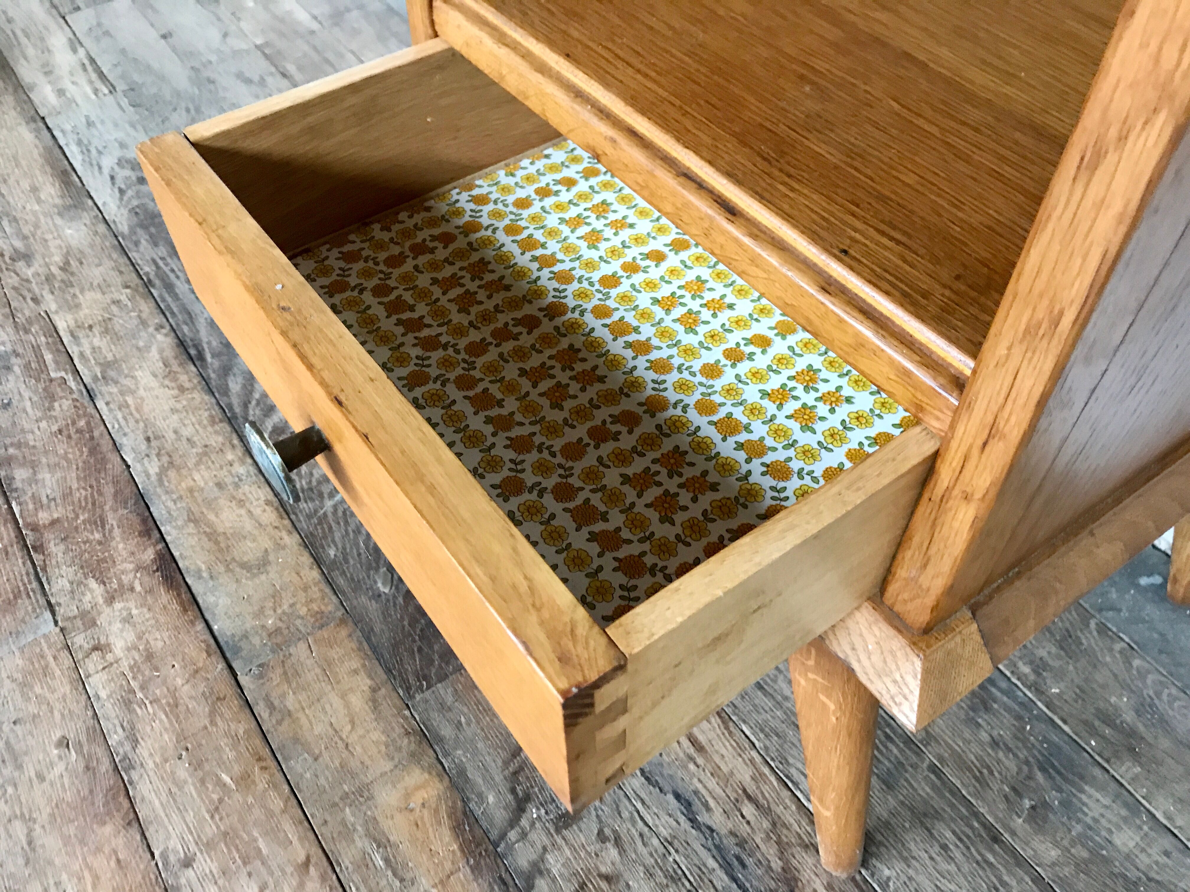 Bedside table